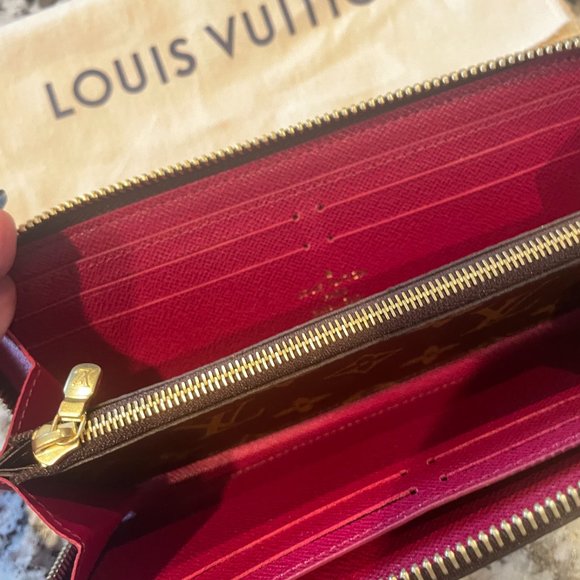 Louis Vuitton Clemence Wallet - Picture 7 of 7